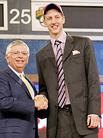 Yaroslav Korolev was drafted by Clippers