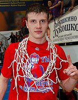 Andrey Vorontsevich stays with CSKA