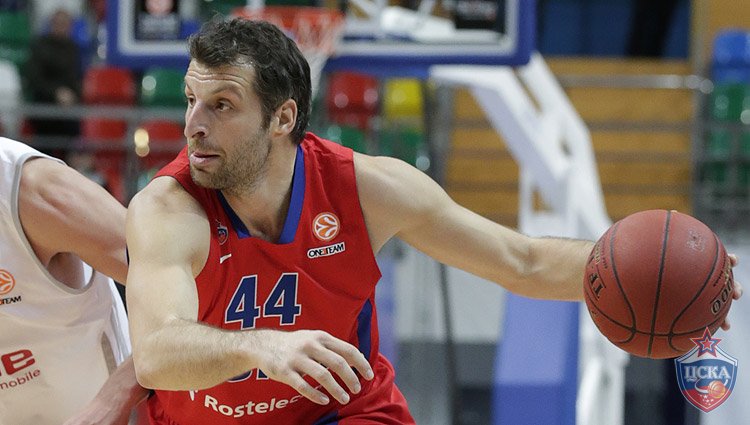 Papaloukas to replace Christmas on CSKA roster