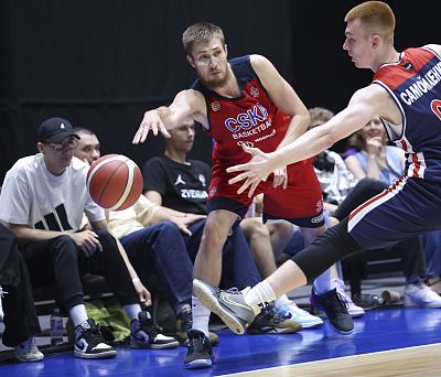 (фото: Т. Макеева, cskabasket.com)