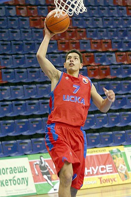 Амиран Амирханов (фото cskabasket.com)