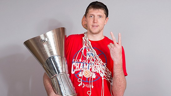 13 сезонов! 611 матчей! Спасибо, капитан!
