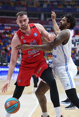 Никола Милутинов (фото: Т. Макеева, cskabasket.com)