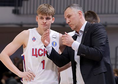 Илья Ермаков и Александр Гусев (фото: Т. Макеева, cskabasket.com)