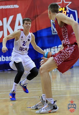 Денис Ковалёв (фото: Т. Макеева, cskabasket.com)