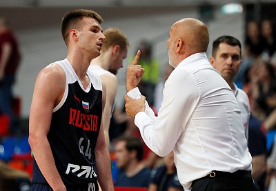 Самсон Руженцев и Зоран Лукич (фото: М. Сербин, cskabasket.com)