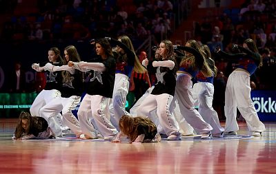 Группа поддержки ЦСКА (фото: М. Сербин, cskabasket.com)