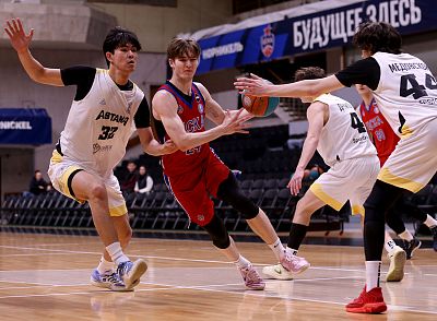 Денис Клуббе (фото: М. Сербин, cskabasket.com)