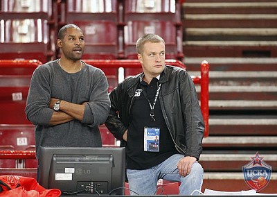 David Vanterpool and Andrey Vatutin (photo M. Serbin, cskabasket.com)