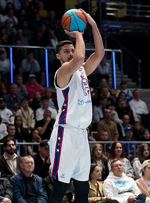 Антон Астапкович (фото: М. Сербин, cskabasket.com)