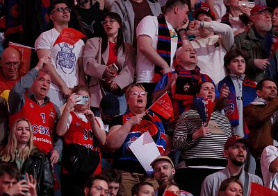 Болельщики ЦСКА (фото: М. Сербин, cskabasket.com)