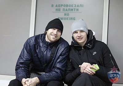 Дмитрий Соколов и Андрей Воронцевич (фото М. Сербин, cskabasket.com)