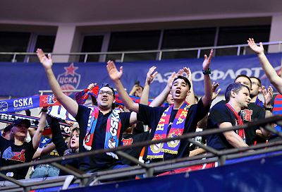 Болельщики ЦСКА (фото: М. Сербин, cskabasket.com)