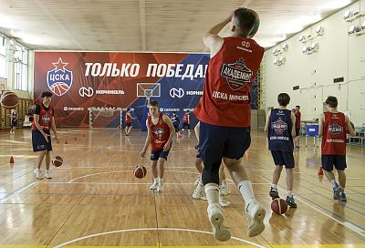 (фото: Т. Макеева, cskabasket.com)