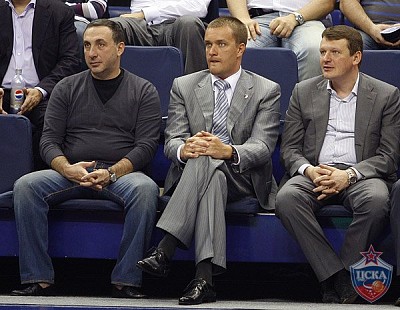 Евгений Гинер, Андрей Ватутин и Александр Туляков (фото М. Сербин, cskabasket.com)