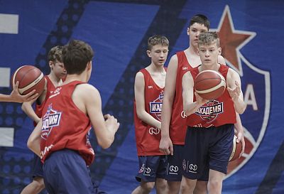(фото: Т. Макеева, cskabasket.com)