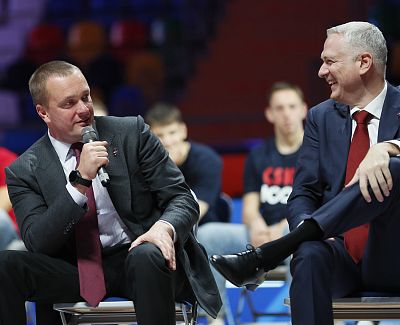 Андрей Ватутин и Эмил Райкович (фото: М. Сербин, cskabasket.com)