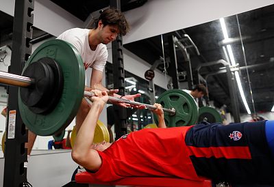 Антон Карданахишвили и Филипп Гафуров (фото: М. Сербин, cskabasket.com) 