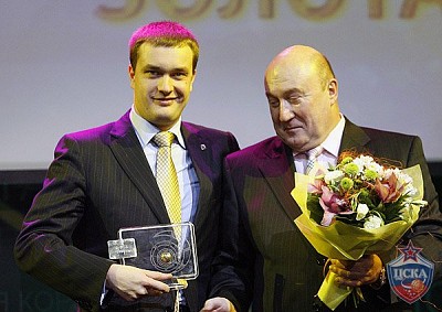 Sergey Chernov and Andrey Vatutin (photo M. Serbin, cskabasket.com)
