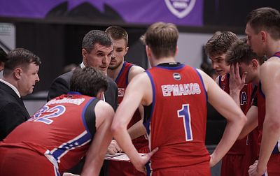 (фото: Т. Макеева, cskabasket.com)