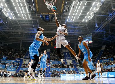 Амат М'Бай (фото: М. Сербин, cskabasket.com)