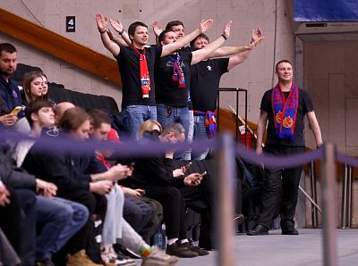 Болельщики ЦСКА (фото: М. Сербин, cskabasket.com)