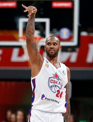 Амат М'Бай (фото: М. Сербин, cskabasket.com)