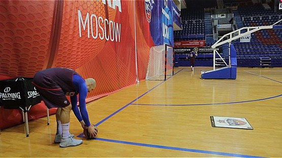 Баскетболисты ЦСКА тренируют «сухой лист»