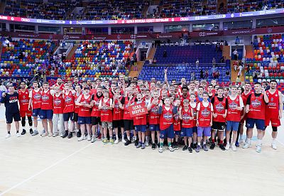 (фото: М. Сербин, cskabasket.com)