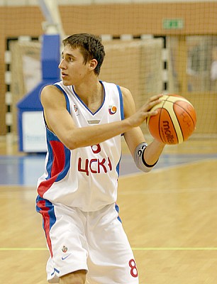 Roman Pekhov (photo cskabasket.com)