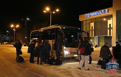 Автобус ЦСКА в Казани  (фото М. Сербин, cskabasket.com)