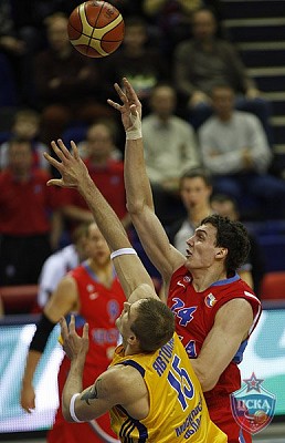 Alexander Kaun recorded a double-double (photo M. Serbin, cskabasket.com)