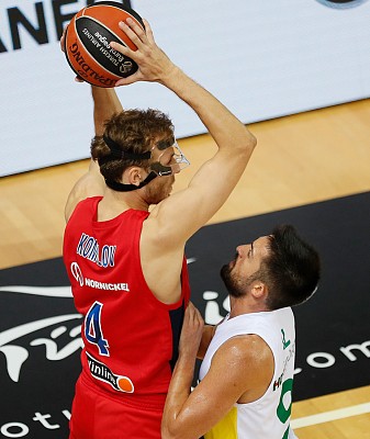 Артём Комолов (фото: М. Сербин, cskabasket.com)
