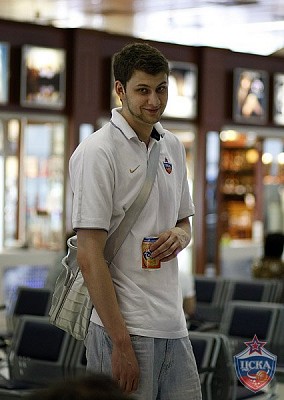 Артем Забелин (фото М. Сербин, cskabasket.com)