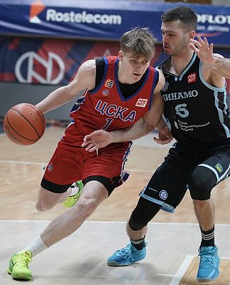 (фото: Т. Макеева, cskabasket.com)