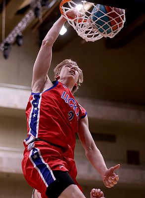 Никита Михеев (фото: М. Сербин, cskabasket.com)