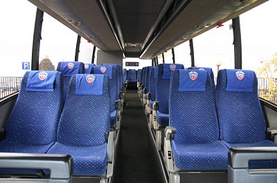 Внутри автобуса (фото cskabasket.com)