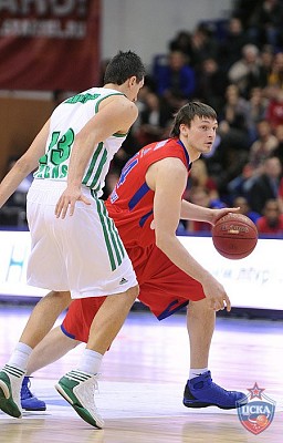 Алексей Зозулин (фото Ю. Кузьмин, cskabasket.com)