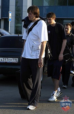 Матьяж Смодиш и Алексей Швед (фото М. Сербин, cskabasket.com)