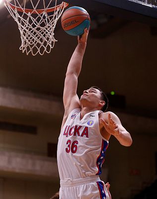 Дмитрий Радулов (фото: М. Сербин, cskabasket.com)