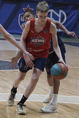 (фото: Т. Макеева, cskabasket.com)