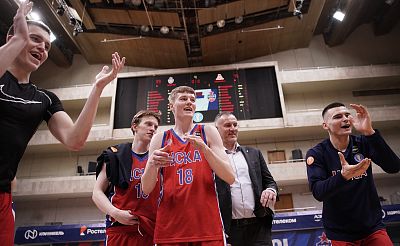 (фото: Т. Макеева, cskabasket.com)