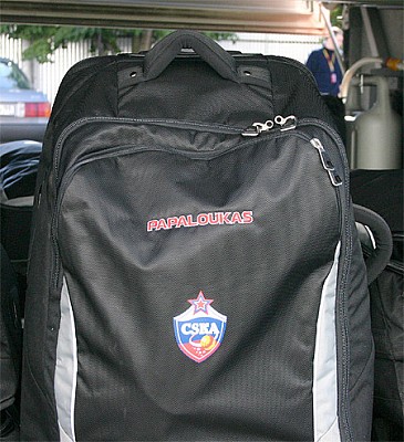 Papaloukas's bag (photo cskabasket.com)