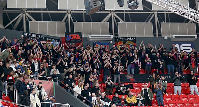 Болельщики ЦСКА (фото: М. Сербин, cskabasket.com)