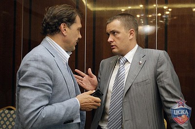 Alexander Krasnenkov and Andrey Vatutin (photo M. Serbin, cskabasket.com)
