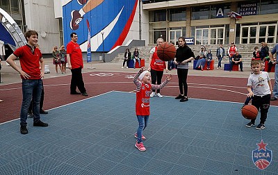 (фото: Т. Макеева, cskabasket.com)