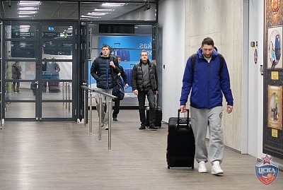 Виктор Хряпа и Андрей Ватутин (фото: М. Сербин, cskabasket.com)