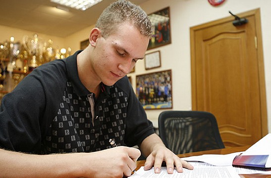CSKA signed Anatoly Kashirov for another 5 years