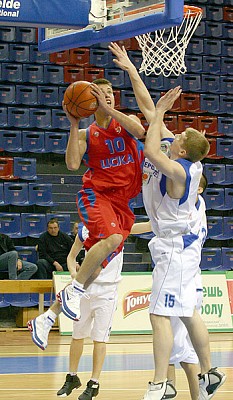 Артур Уразманов (фото cskabasket.com)