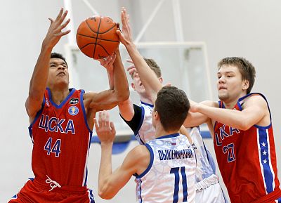Габриэль Можекву (фото: М. Сербин, cskabasket.com)